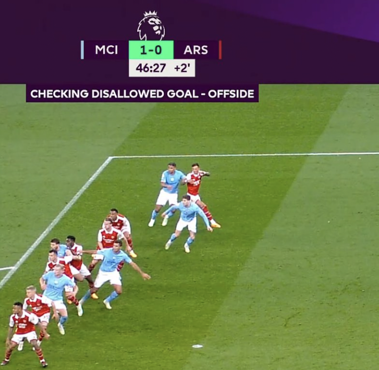 Footballtweet's tweet photo. ONSIDE! https://t.co/K2RRBI45KB