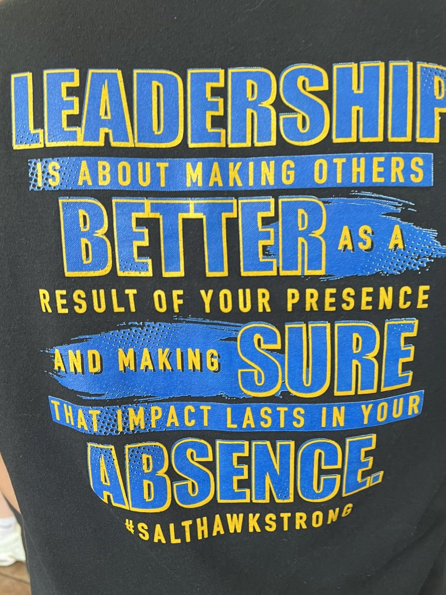 leaders_hhs's tweet photo. Thank you Senior Leaders for your leadership!! You have made us better!! #Salthawk Strong!!๐๐ช๐ผ๐๐ช๐ผ๐ https://t.co/UON75jVOYz