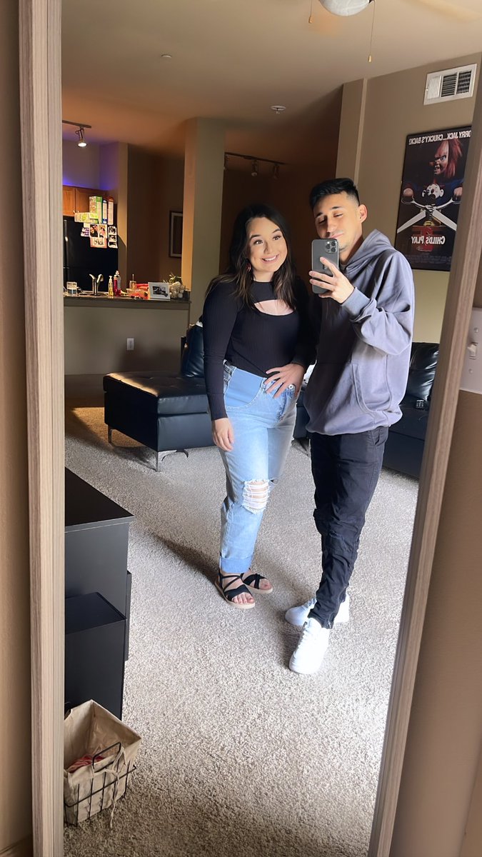 ihydev_'s tweet photo. 💜🤰🏽 https://t.co/bPgyxgPljV
