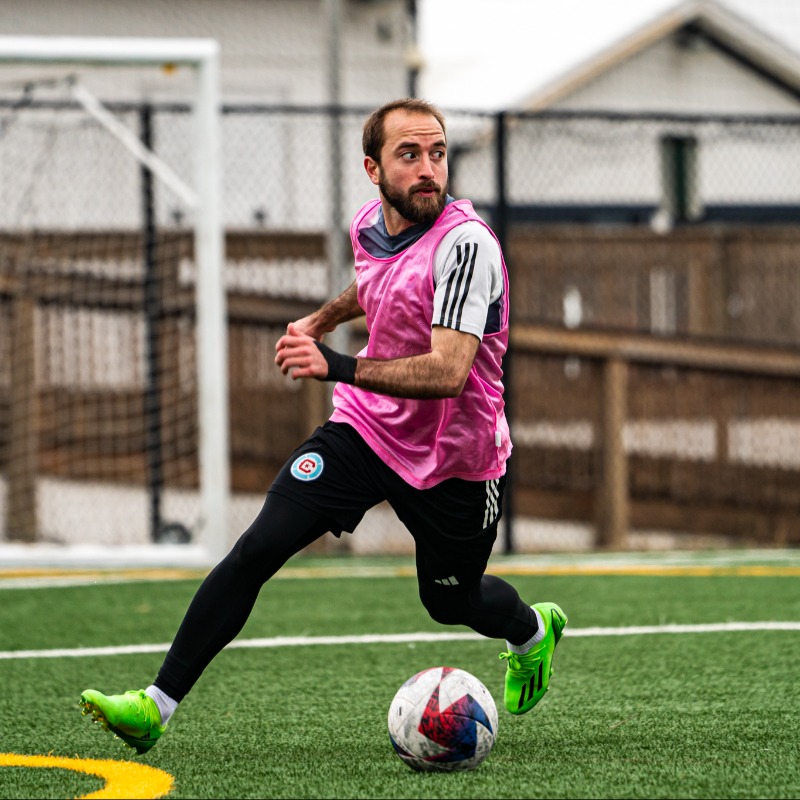 ChicagoFireFCII's tweet photo. From @ChicagoHouse_AC to Chicago Fire FC II. 🔥

Learn more about Matteo Kidd's journey from House to Fire ahead of tonight's #ChicagoDerby. #cf97