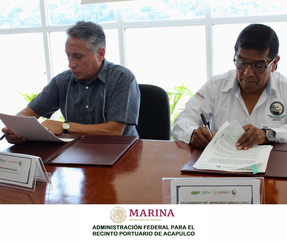 PuertoAca's tweet photo. Esta mañana, se llevo a cabo en la #ASIPONA #Acapulco la firma del Convenio de Colaboración con 
@FideturAcapulco, para operar en conjunto con los tres órganos de gobierno la Membresía Platinumde la @FCCAupdates, a fin de incrementar el arribo de cruceros al Puerto. #HogarDelSol https://t.co/lNLBHZhoG8