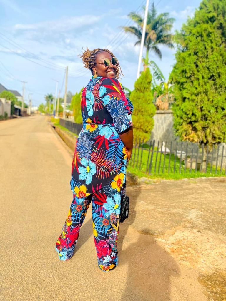 TeyeisCouture's tweet photo. Woman crush #Wednesdayvibe
2 piece, kimono and pants

So why haven't you visited?
We are available for your booking  Mondays-Fridays 
 
#teyeicouture
#teyeiscouture https://t.co/q9TjjW4tNn