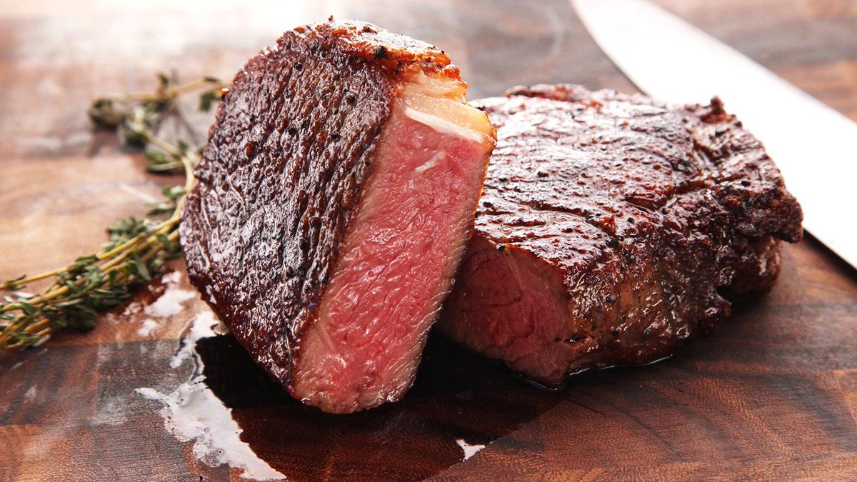 Gents, I've put together a FREE set of high protein recipes for you

They are tasty 20-30 minute meals you can make to help you get in great shape in LESS time

If you want them, RT this tweet and comment below saying "recipe" and I'll send them over

🥩

(must be following me)