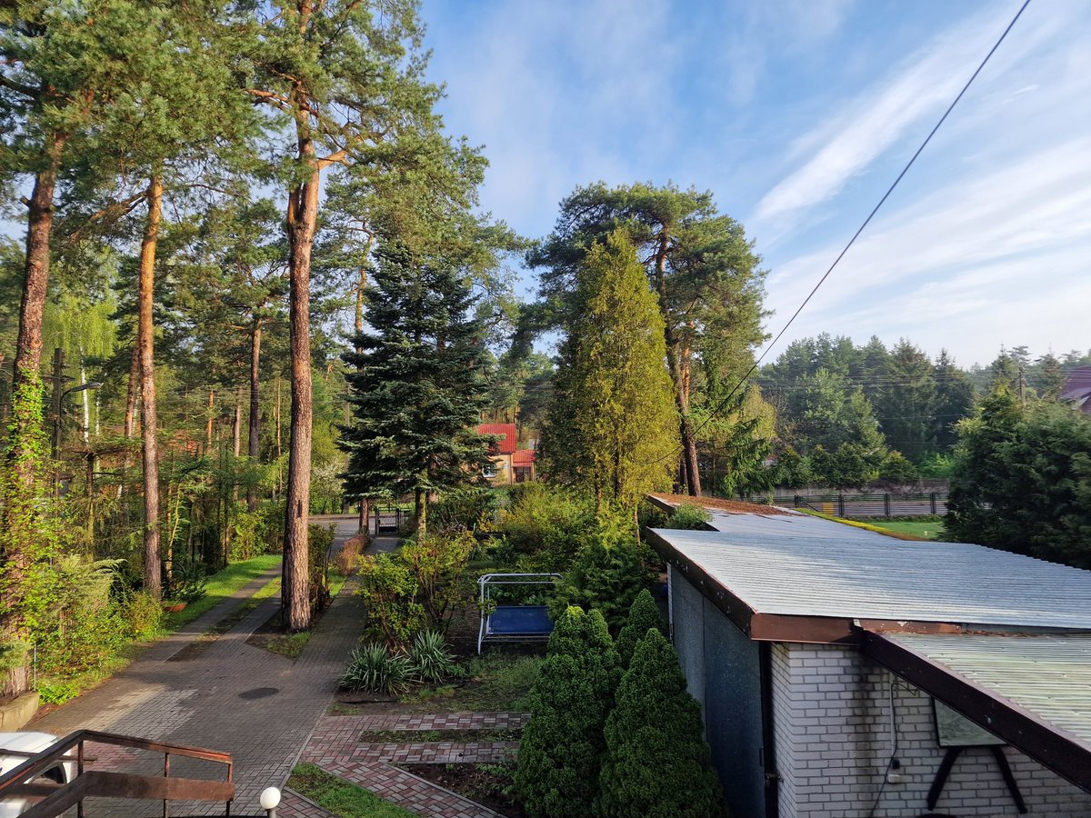 c_jurkiewicz's tweet photo. #Urle
Nie chodzi o ozdobienia sutanny, garnitur i krawat, piękną koszulę itd..
Czasem pęknięte buty znaczą więcej, niż świat
Tyle dostałem i tyle się udało, tylu ludziom powinienem dziękować, bo sam jestem nikim
Spójrzcie, niebo, ono nie przeminie
#Zwiastun
#team100
@WitoldBanka https://t.co/QhMbxZHoyQ