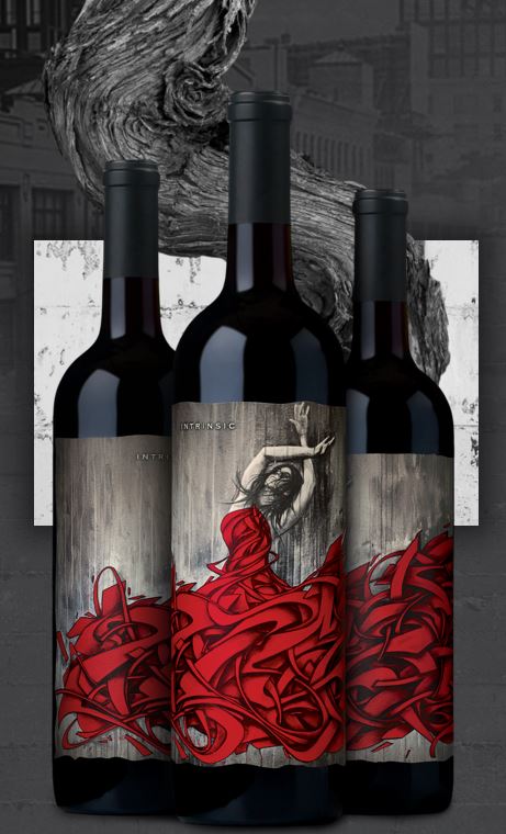 This wine is almost equal parts Cabernet Franc (51%) and Malbec. The aromas suggest notes of cedar, coffee, citrus and cherry. Tangerine peel and plum flavors follow, bringing pleasing purity and plushness. 🍷