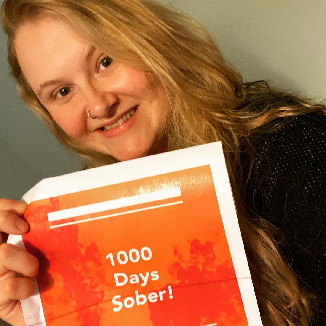 When you hit 4️⃣ digits in your sobriety 👀

📷: thenowineshine (IG) #Sober #Recovery #RecoveryPosse