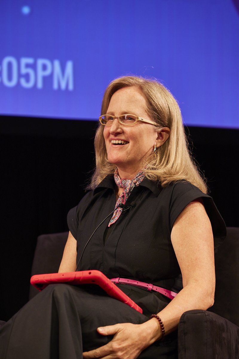 EmpireStartups's tweet image. Cheesin&apos; HARD on stage today.

#EmpireFinTech at #NYFinTechWeek