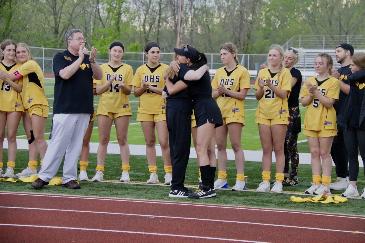 MehlvilleSD's tweet photo. Thank you to @TigerJournalism students Kimora Brooks and Belma Mujakic for these photos of the dedication! #msdr9 #WAOS (3/4) https://t.co/tPqHnyzAXc
