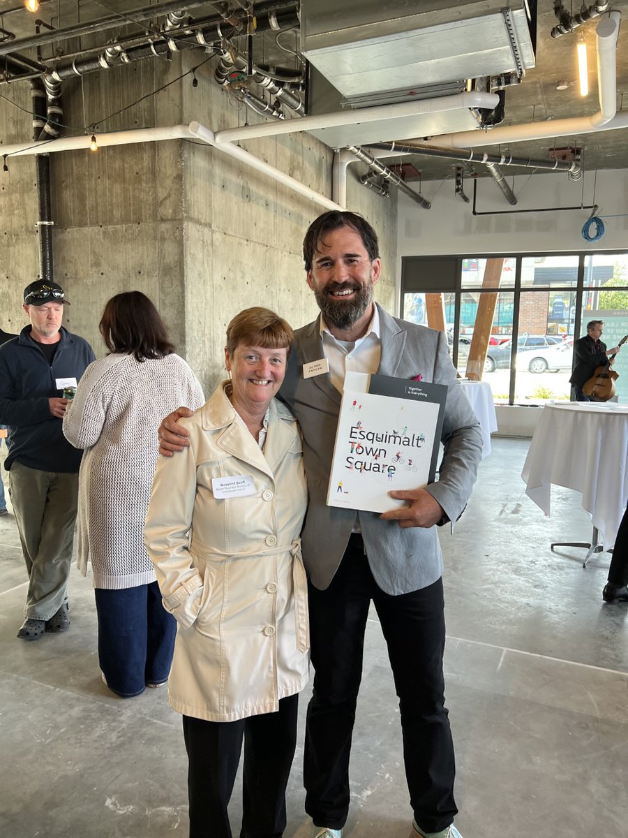 #RosAroundTown - Thanks to the <a href="/esqchamber1/">Esquimalt Chamber</a> for hosting a great mixer at the Esquimalt Town Square. This is Ros with Jay Smith from <a href="/AragonForward/">Aragon Properties</a>. Jay is also a director on the Esquimalt Chamber Board. 
#yyjbusiness #networkingevents #yyjnetworking