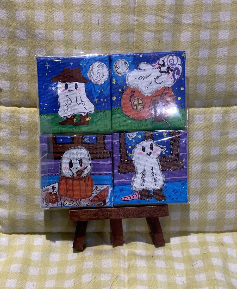 JadePaintings's tweet photo. Mini magnets!!! i had a TON of fun doing the ghosts :3 #minipainting #Magnetart #acrilicpainting https://t.co/ZlaHqj27yk