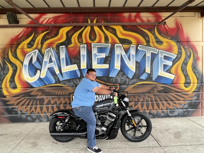 Caliente Harley tweet media