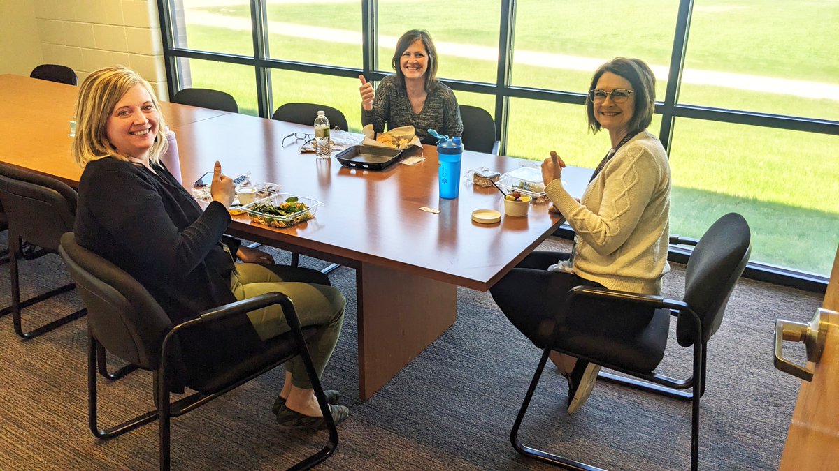 CentralDeWitt's tweet photo. Mr. Pickup and Mrs. Schaible ran the office while secretaries Rachel Grager, Becky Green &amp; Toni Gassmann enjoyed their lunch today. Mr. Pickup said although it’s Administrative Professionals Day, it should be called “Boss’s Day” because these three are really the bosses of him!😂 https://t.co/ayQYOwd1xv