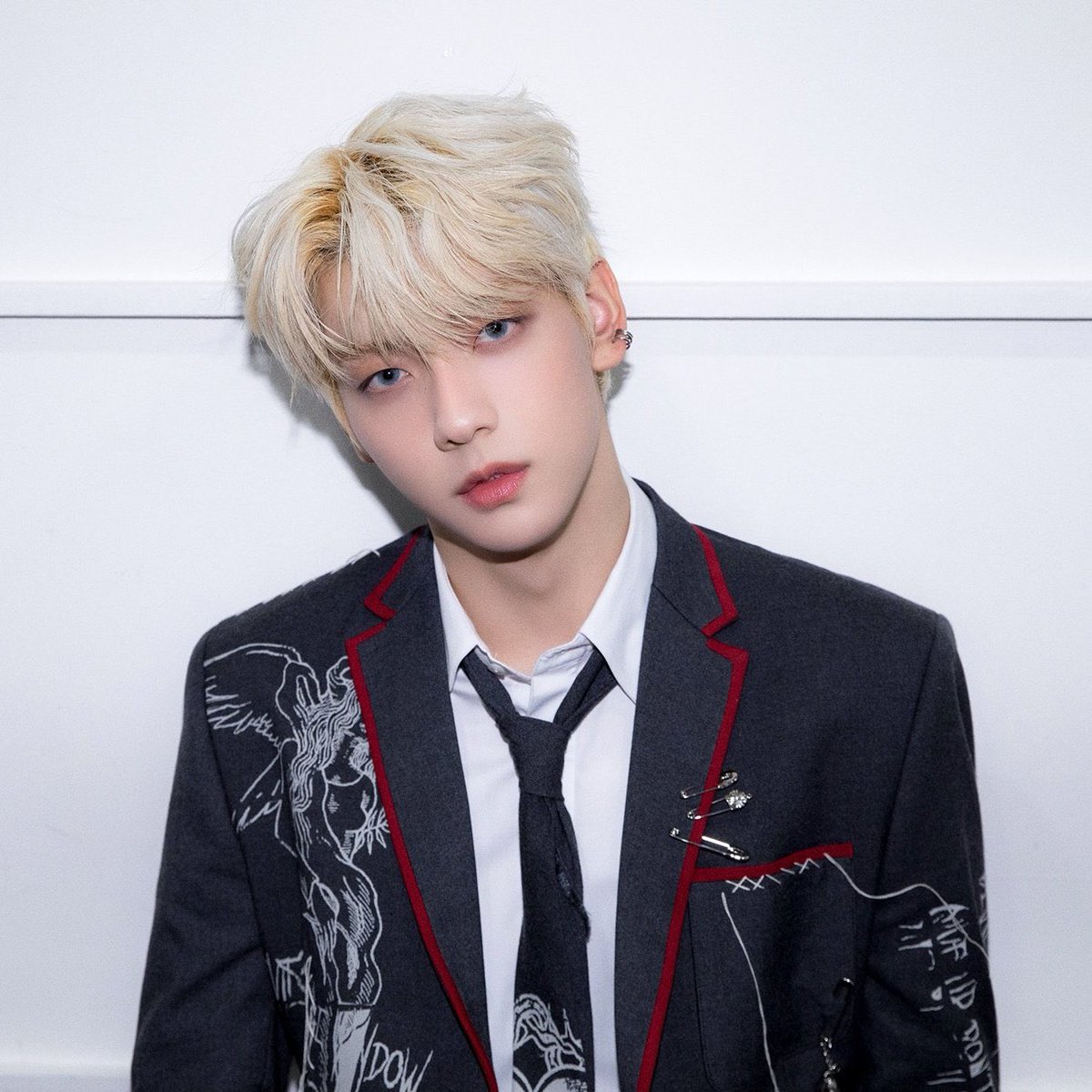 sunboywoo's tweet photo. @dnfpout have a hbd Soobin https://t.co/soYaH2fhVK