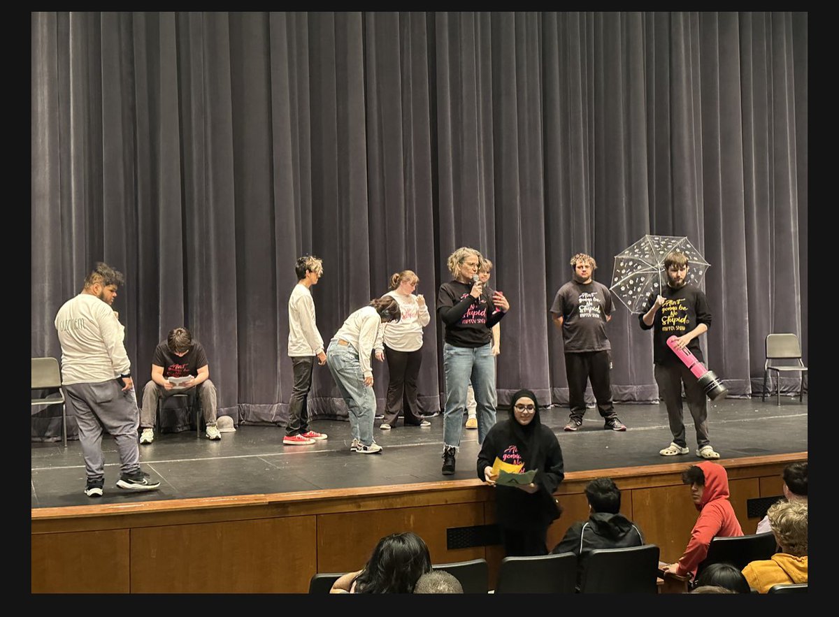 🎭🌟Shoutout to the talented <a href="/perras_scope/">Amy Perras</a> and her students for sharing their improv magic with us at #OLCHS today! 🎉 Your spontaneous creativity and infectious energy captivated our students, making it a day to remember. Keep shining bright, improv stars! #olchspride