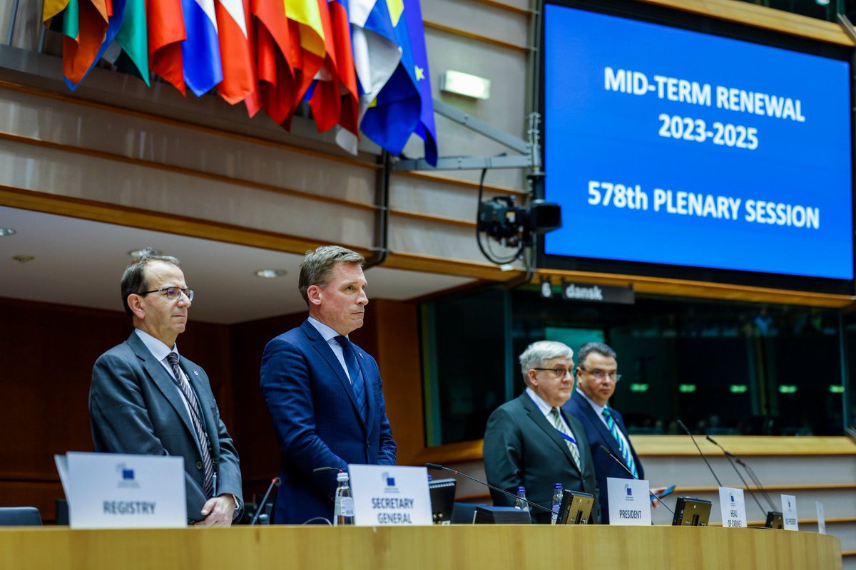 MDAmbEU's tweet photo. Congratulations to @oliverroepke for your mandate as @EESC_President. Thank you for your commitment to involve #EUcandidate countries in EESC daily work & support their preparations towards #EUaccession at today's #EESCplenary. https://t.co/HDJFVVyM5z