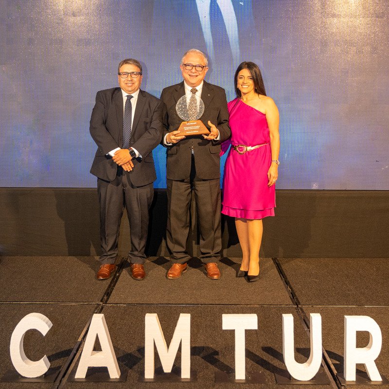 CamturUruguay's tweet photo. @BorsariLuis fue presidente de @CamturUruguay 9 años, sigue incansable colaborando, y estamos muy agradecidos por su legado y compromiso. https://t.co/OUxPSSxKRN