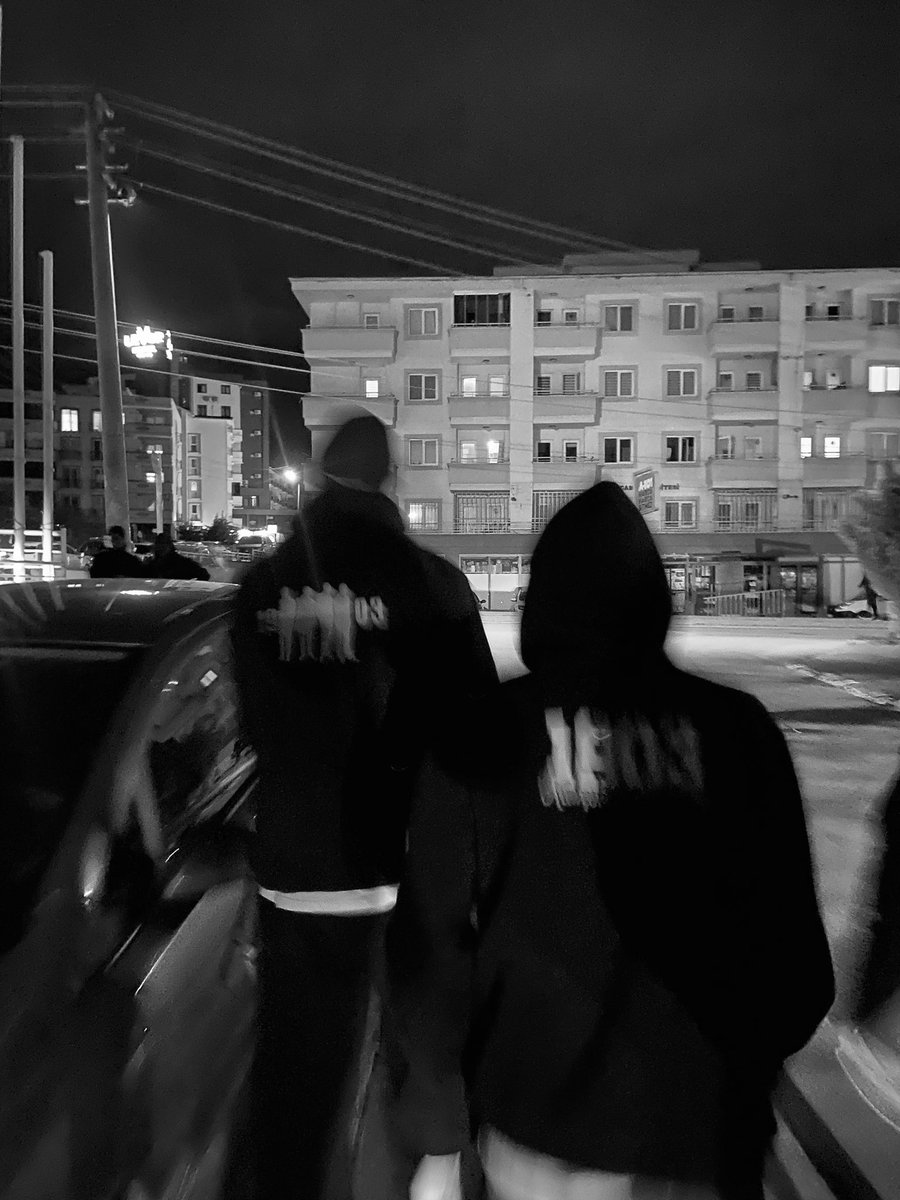 GhostCrew1903's tweet photo. Emanetin kanlı değil senin evinde dekor. https://t.co/2MtFtuNyUT