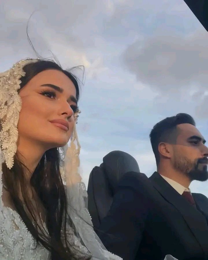 يوماً ما سنقول كانت حرباً مؤلمه ولكننا انتصرنا سويًا .🤍