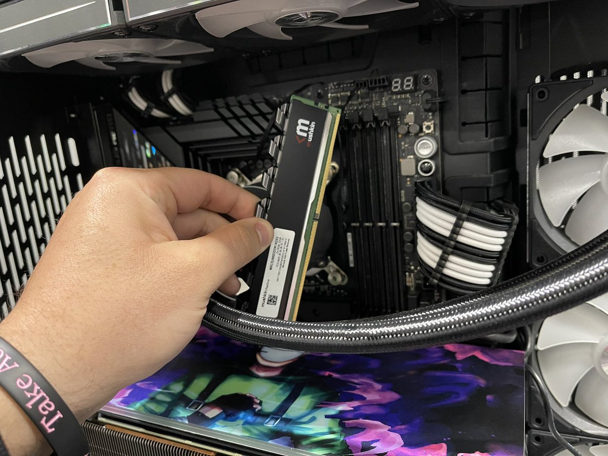PowerGPU tweet media