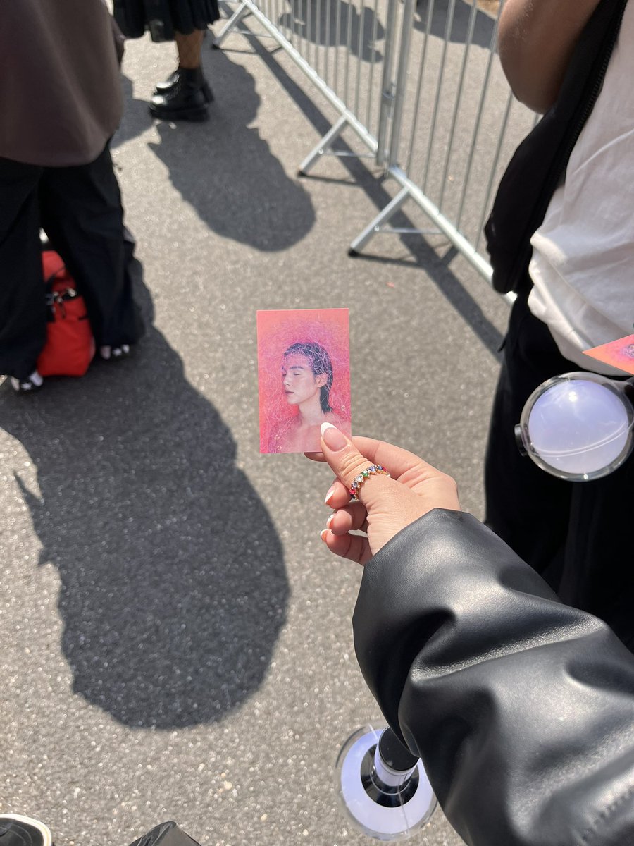 daeguthv's tweet image. we fucking love u armys