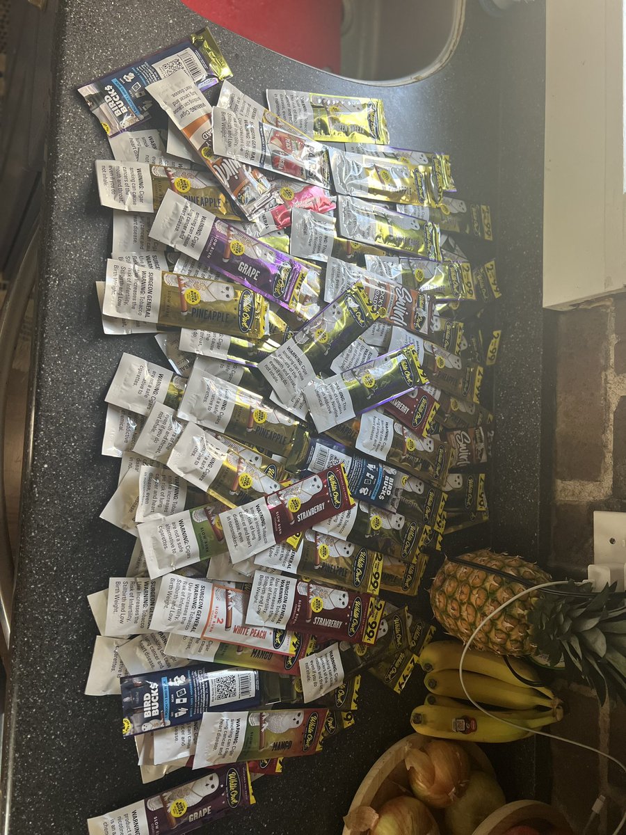 ak_cooper's tweet photo. @WhiteOwlCigars I NEED HELP!!! I buy over 60 of these a month and want to collect my birdbucks but y’all won’t let me scan more than 60 a month. Can you at least send me the gear I would get?😅🤣 https://t.co/HH32G78fr3