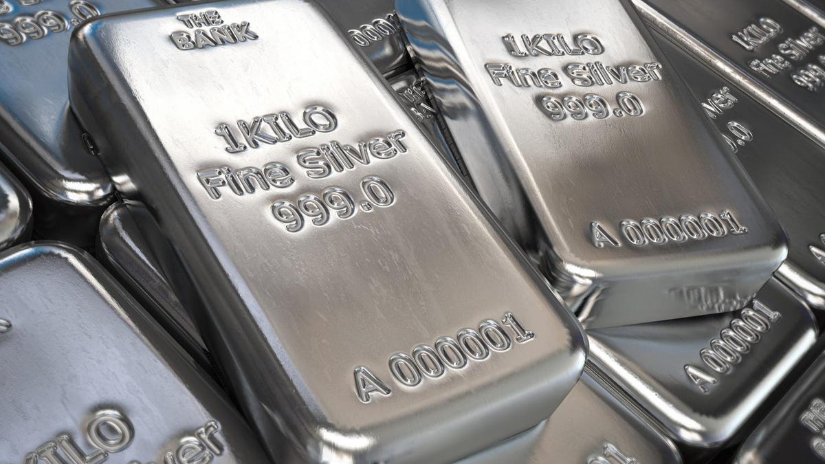 pmi_ky's tweet photo. Silver surged 20% recently beating the S&P 500 while the US dollar weakened.
https://t.co/Ki10wei33n
#BullionPMI #Silver #SilverSupply #PerfectStorm #SilverVsDollar #SilverVsInflation #SilverRally #SilverPrices #SilverOutlook #SilverIn2023 https://t.co/99pZEpDWgO