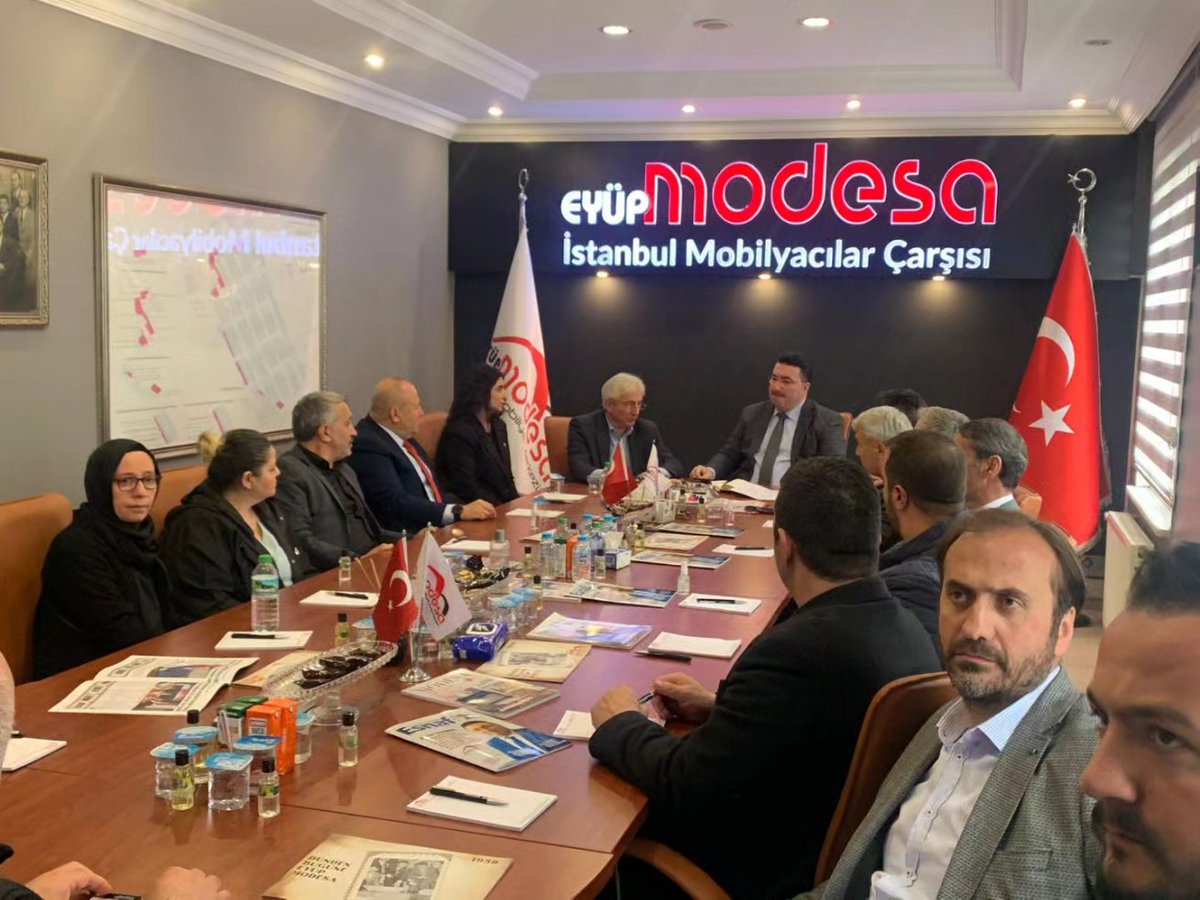 MHPEYUPSULTAN's tweet photo. MHP İstanbul 2. Bölge Milletvekili adayımız Birol Gür ve Nevra İmamoğlu ile İstanbul Mobilyacılar Çarşısını ziyaret ettik.
@_MHPistanbul_

#istanbul #mhp #eyüpsultan #eyüp #mhpEyüpsultan #milliyetçihareketpartisi #modesa #Secim2023 https://t.co/IREZVtXi90