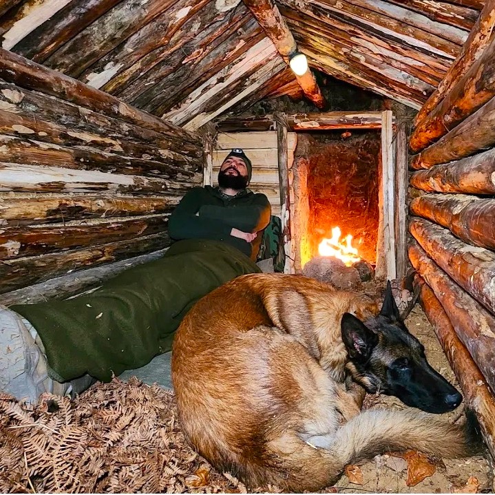 How to building warm bushcraft survival shelter shelter in the wilderness?

#wargehbushcraft #camping #camp #campinglife #campingvibes #kamp #bushcraft #bushcrafting #bushcrafter #outdoors #cooking #wintercamping #snow #snowstorms #survival #dog #doglovers #malinois