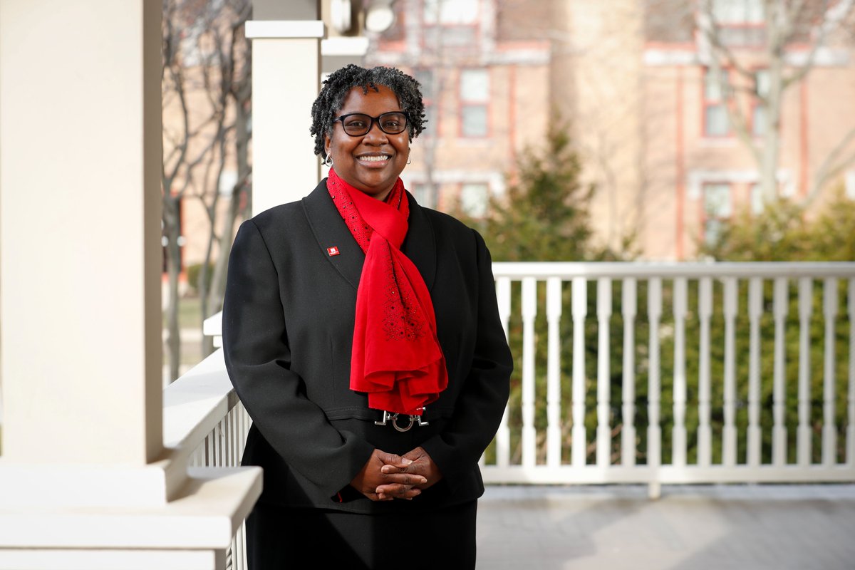 northcentralcol's tweet image. North Central’s president-elect Dr. Anita Thomas is a champion of liberal arts and sciences education, with more than 25 years of experience in #highereducation. Her appointment as the College’s 11th president was featured in the @chronicle.

Read more: bit.ly/3n8cH0m.