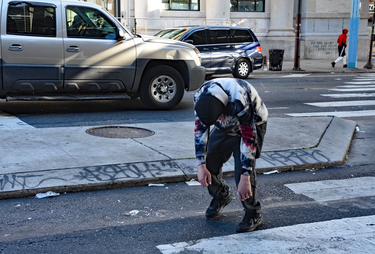 teunvoeten's tweet photo. dear #DrugResearching #SocialScientist #Journo colleagues, folks in #LawEnforcement #AidAgencies
I will be nxt weekend back in #Philadelphia
3rd visit to research/photograph #Tranq #Fentanyl #CrystalMeth scene #KensingtonAvenue
Any clues, especially #xylazine most welcome https://t.co/U5y7eYavUQ