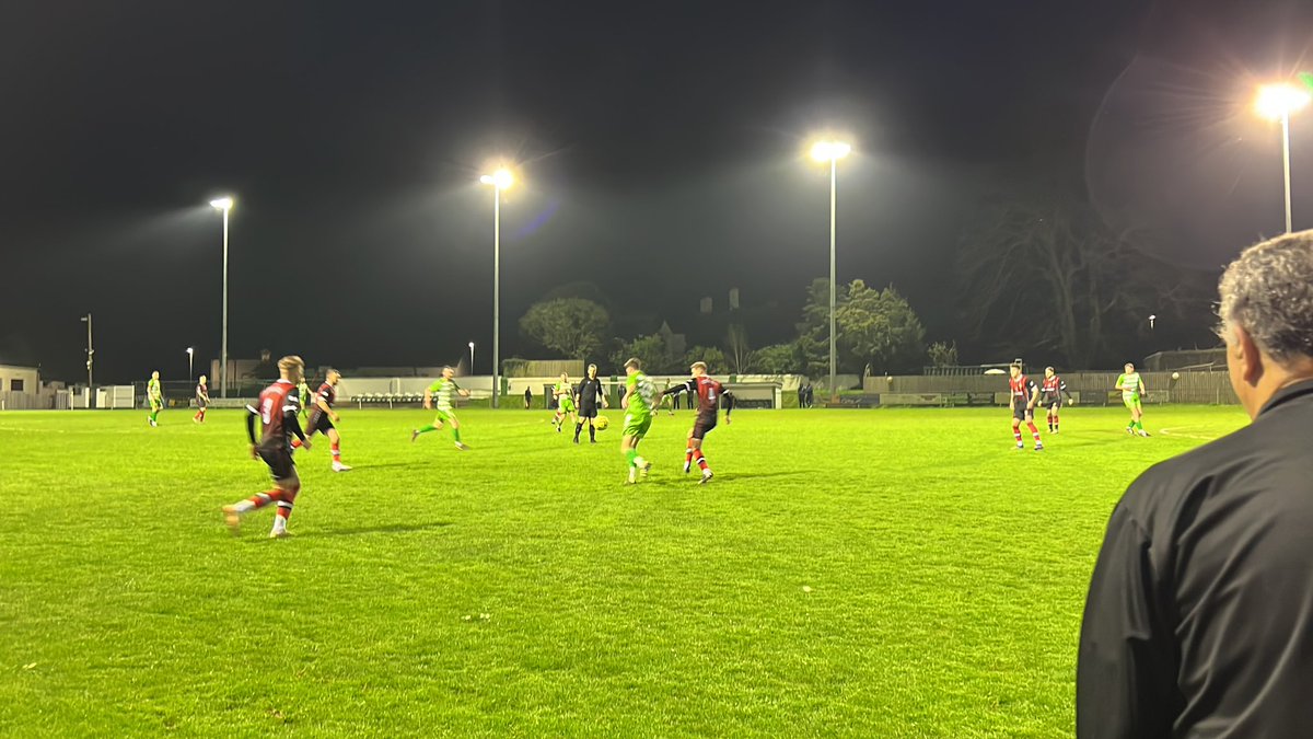 𝐎𝐧 𝐜𝐨𝐦𝐞𝐬 𝐃𝐚𝐧 𝐖𝐢𝐥𝐬𝐨𝐧 👏

Dan Wilson comes on to make his first appearance since Boxing Day after four months out injured 💪

Welcome back Dan!

#SuperGreens #OneClub