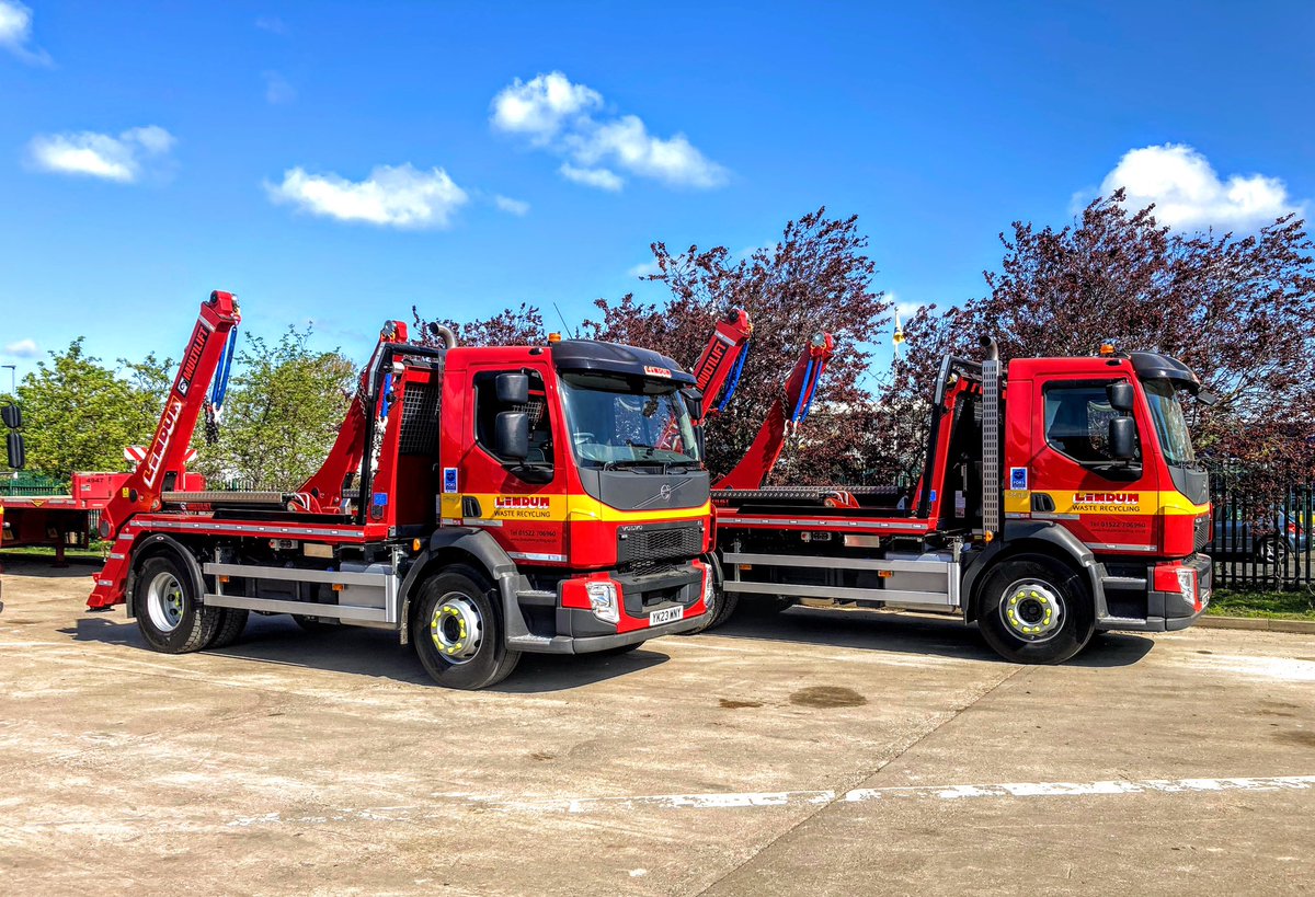 dekbutler2's tweet photo. @LindumGroup take another 2 Multilift Skiploaders.
Thanks to James & Tony at Lindums.
#BuiltToPerform. @HiabOfficialUK @Hiabglobal @CrossroadsTruck #skiploader #remotecontrol #weighingsystem 🐘 https://t.co/uM22JW8Btg