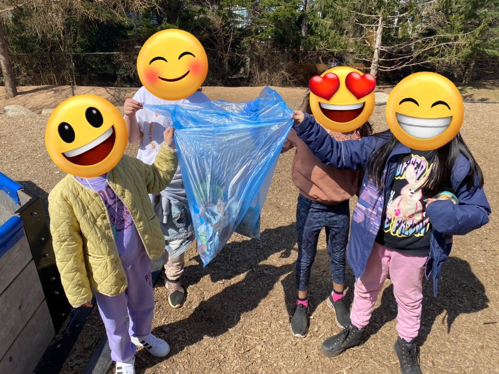 msflett's tweet photo. @LeMarchantElem #GardenWeek
βHow long will they take to grow?β
βWhy is the pea seed so wrinkly?β
βI wonder why the radish seed is so small?β
βI would rather help the planet by picking up garbage than go to run club!β
#GardenBasedLearning #Inquiry #EnvironmentalEducation https://t.co/3N0ZJPoGOs