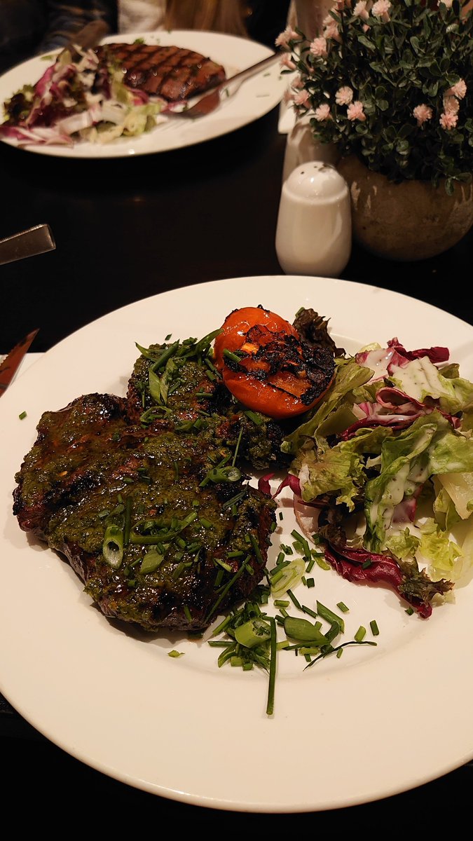 roblater's tweet photo. @big_felladrink1 @djmikewheeler Good steak tonight ,my wife differs . #eltorro https://t.co/Ep93z7GCCt