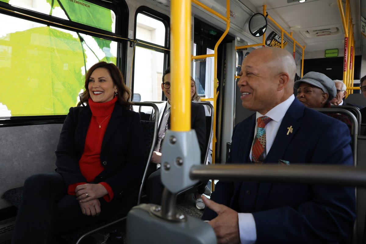 Governor Gretchen Whitmer tweet media