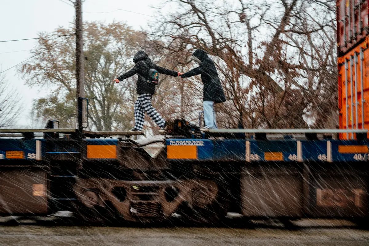 megreenwell's tweet photo. Lotta bad things in the world, but these @propublica photos of kids who have to risk their lives by crossing over or under stalled trains *to get to school* really did a number on me today. https://t.co/MDImQJGX5s https://t.co/86qTgP1OWV