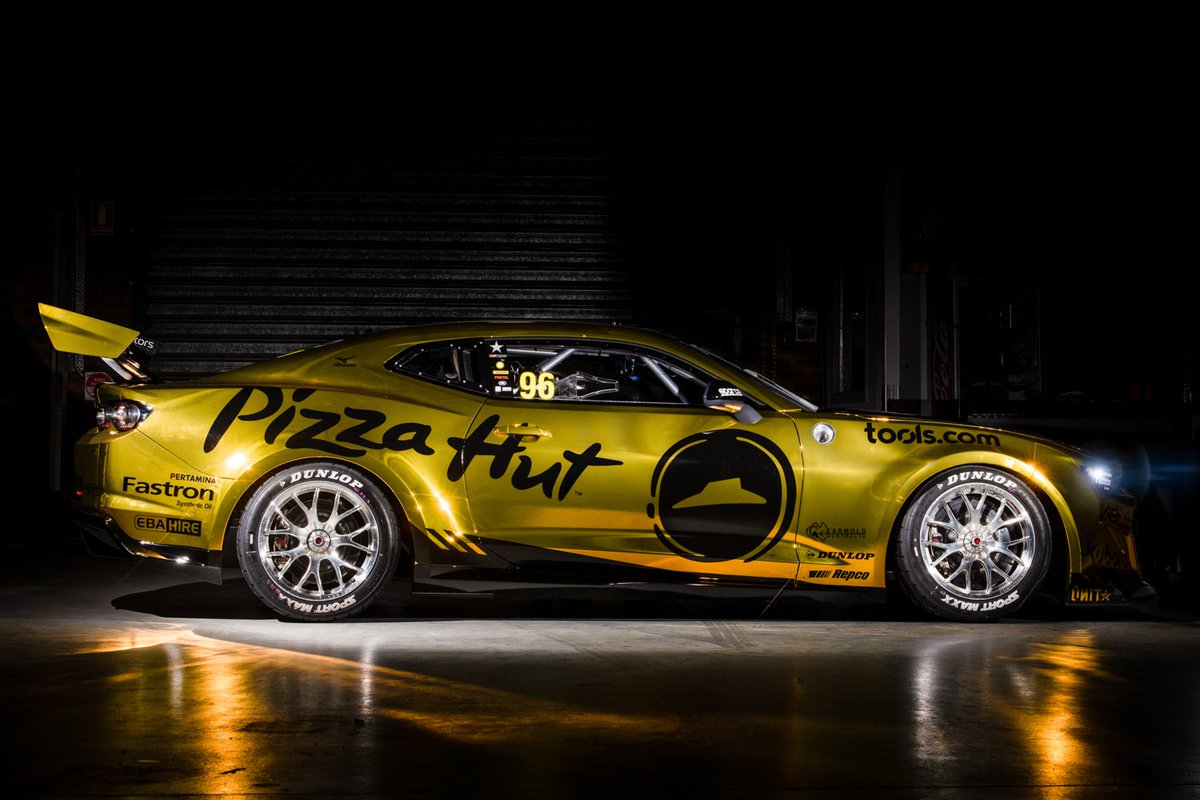 Santi Torres tweet media