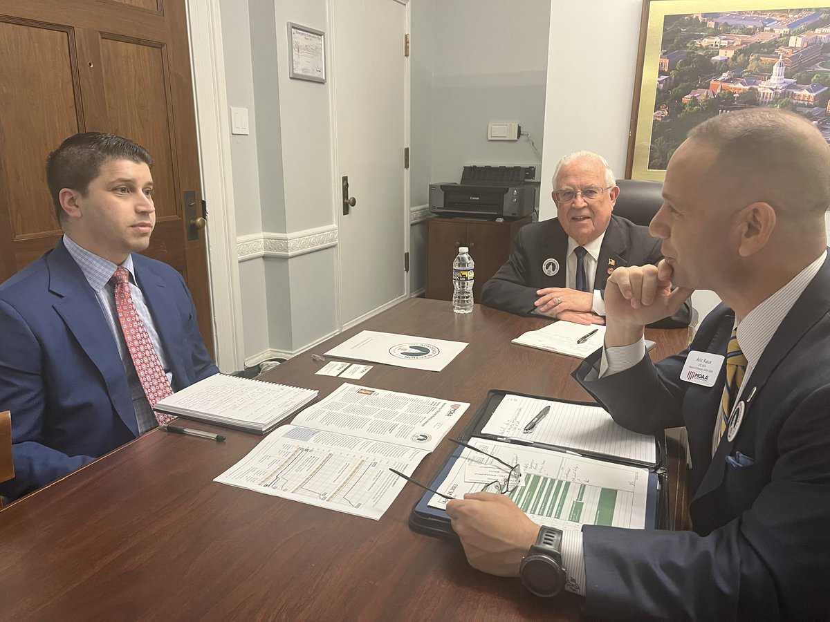 AricJAR's tweet photo. Appreciate the visit with @RepJasonSmith ’s staff to request support for our military personnel, their families, and our retirees.
#restorebah
#SaveTheNetwork
#NeverStopServing
@MilitaryOfficer https://t.co/IEMWCwiaqr