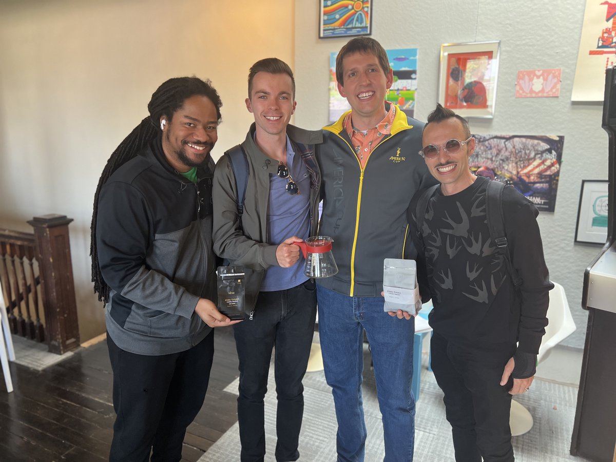 WhistleSystems's tweet photo. Giving everyone a small culture budget via Whistle Payments empowers teams to organize cool things like coffee tastings.  Its so easy, yet so impactful.

Today we sampled some fancy coffee our CEO brought back from Panama alongside local blends.  #culture #Coffee @WhistleSystems https://t.co/PYizWroAIg
