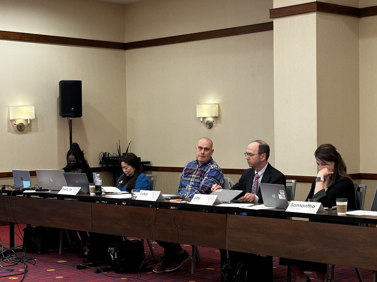 NASWAORG's tweet photo. The Workforce IT Support Center Steering Committee met today in Arlington, VA.

#NASWA's Amy Hiltunen &amp; Amber Gaither gave updates on Workforce ITSC operations &amp; the National Labor Exchange (NLx).

Updates from the Federal level &amp; state roundtables were also held. https://t.co/YhnWWFLB28