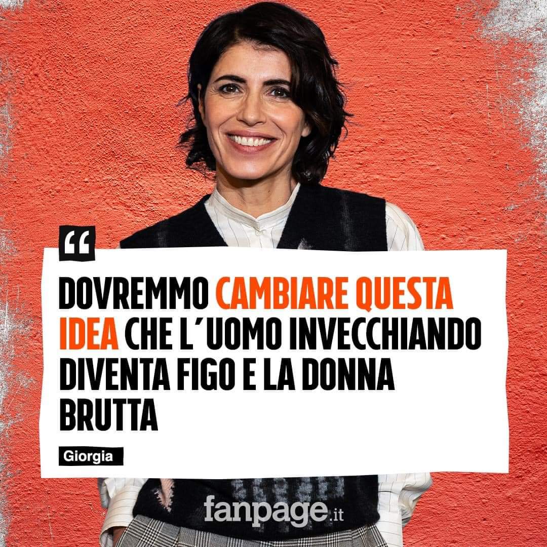 avvtivoltoumano's tweet photo. Il disallineamento del #fascino.

Esiste una realtà biologica e antropologica di cui ovviamente non si parla mai ma che é centrale per tutte le persone.

Si tratta del fatto che le #femmine sviluppano maggiormente il loro fascino da molto #giovani, perdendolo poi gradualmente via via in seguito, mentre i #maschi lo manifestano piuttosto più tardi, da #adulti.

É una realtà elementare, considerando che le #donne basano il loro fascino sulla #bellezza, la disponibilità - sì, vuol dire non essere già madri di figli generati con altri maschi - e la fertilità, mentre negli uomini quella che conta non è la bellezza, quanto lo #status e le #risorse.

Naturalmente, l'uomo accumula status, cioè si fa una posizione, e risorse, cioè denaro e beni, man mano che passano gli anni, tramite il suo lavoro, svolto con le proprie risorse intellettuali e, nel frattempo, diventa anche più saggio, centrato ed orientato, tutte qualità che gli consentono di essere oggettivamente utile e costituire una risorsa per le donne, non solo materiale, ma anche spirituale.

Il significato di istituti oggi biasimati e considerati superati come quello del #matrimonio era di proiettare l'unione familiare su un arco temporale lungo nonostante questi disallineamenti, dove la donna prendeva un uomo non ancora realizzato, sulla base - quasi sempre - della sua progettualità, delle sue potenzialità (ecco perché le donne giovani studiano attentamente gli uomini: devono capire cosa *possono* fare, al di là di quel che fanno in quel momento), lo aiutava a realizzarsi e lui la teneva accanto a sé, aiutandola a sua volta anche in seguito, quando il fascino di lei man mano iniziava a declinare.

Io scelgo te per quello che non hai ancora, io tengo te nonostante quello che tu hai perduto. É un corollario di #lealtà, un valore oggi molto in crisi perché tutta la nostra società è basata sulla ricerca della soddisfazione a breve termine, a discapito di tutte le altre, anche quando più importanti.

La mamma cinquantenne che divorzia per l'ennesima volta e si mette alla ricerca di un uomo che voglia bene a lei e ai suoi quattro figli fatti con tre padri diversi sconosce questa realtà, così come sceglie di ignorarla il cinquantenne che spacca il proprio matrimonio per rincorrere il qlo di una ventenne.

A me dispiace, ma nascere donna non è uguale a nascere uomo e ogni #sesso porta con sé delle precise conseguenze che non si possono ignorare se si vuole vivere bene. 

L'egualitarismo é un concetto solo politico, che non ha alcuna rispondenza in biologia, antropologia, cultura, psiche e realtà dell'uomo.

Vieni su terredellanima ▫️it