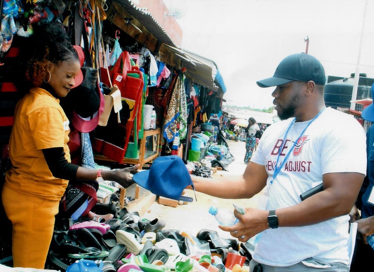 LiberiaSSN's tweet photo. Did you know that supporting #youth and #women in #Liberia's #informalsector through #socialprotection measures can help build a stronger and more #inclusive economy? Let's come together and make sure everyone has a fair shot at success. #YouthEmpowerment #WomenEmpowerment https://t.co/XHM3P8XB5g