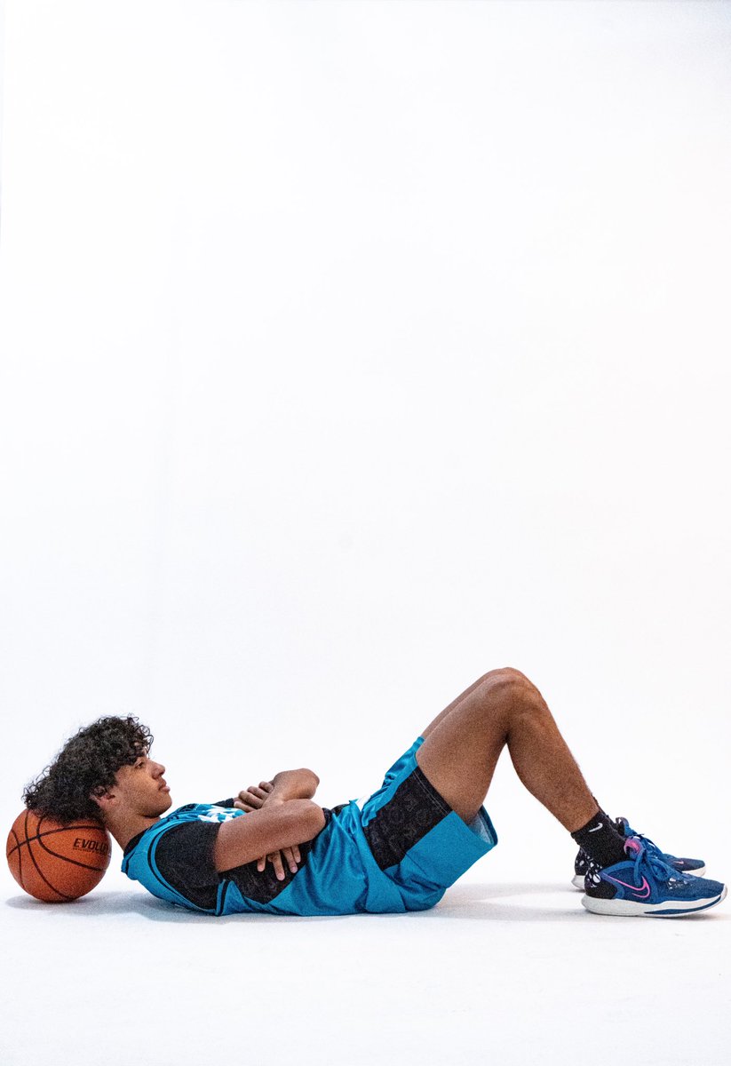 JustGioDesigns's tweet photo. Took some photos for Detail U’s Media Day! 

Here are FOUR of my favorite photos! 📸 https://t.co/p4QBcba33A