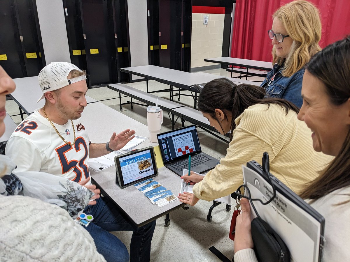 KenHaase27's tweet photo. #Engaged in sharing how we differentiate independent work to push our students! #TeachersTeachingTeachers #EveryMinuteCounts #StayandStray #BeStevenson @DonnaBenhart @SKrizmis https://t.co/SeczeAShJr