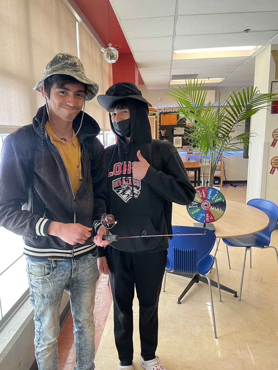mrsotero505's tweet photo. Prom Week Spirit Day 3- Gon’ Fishin’ 🐠 

The amount of students that just think we’ve officially lost our minds and not that there is a whole spirit week going on at this point 😆 @WestMesaHS @MustngPrincipal #maybewehave 
#promspiritweek https://t.co/PzAGO3lDdt