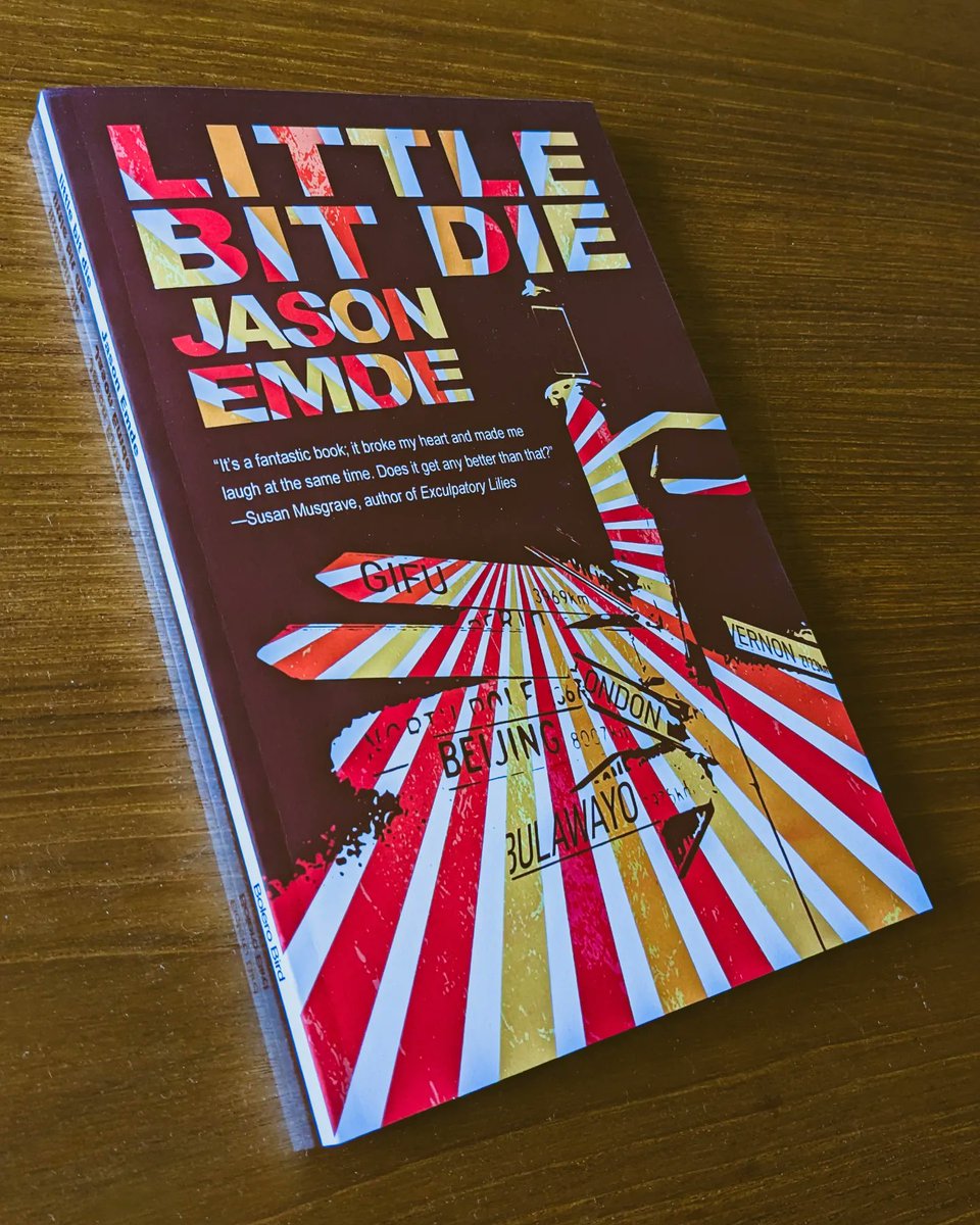 rivervanstyle's tweet photo. Proof copies of Jason Emde's little bit die have arrived. We loved designing this cover as much as reading Jason's beautiful poetry. 😍😍 https://t.co/8VEa0gyMvt