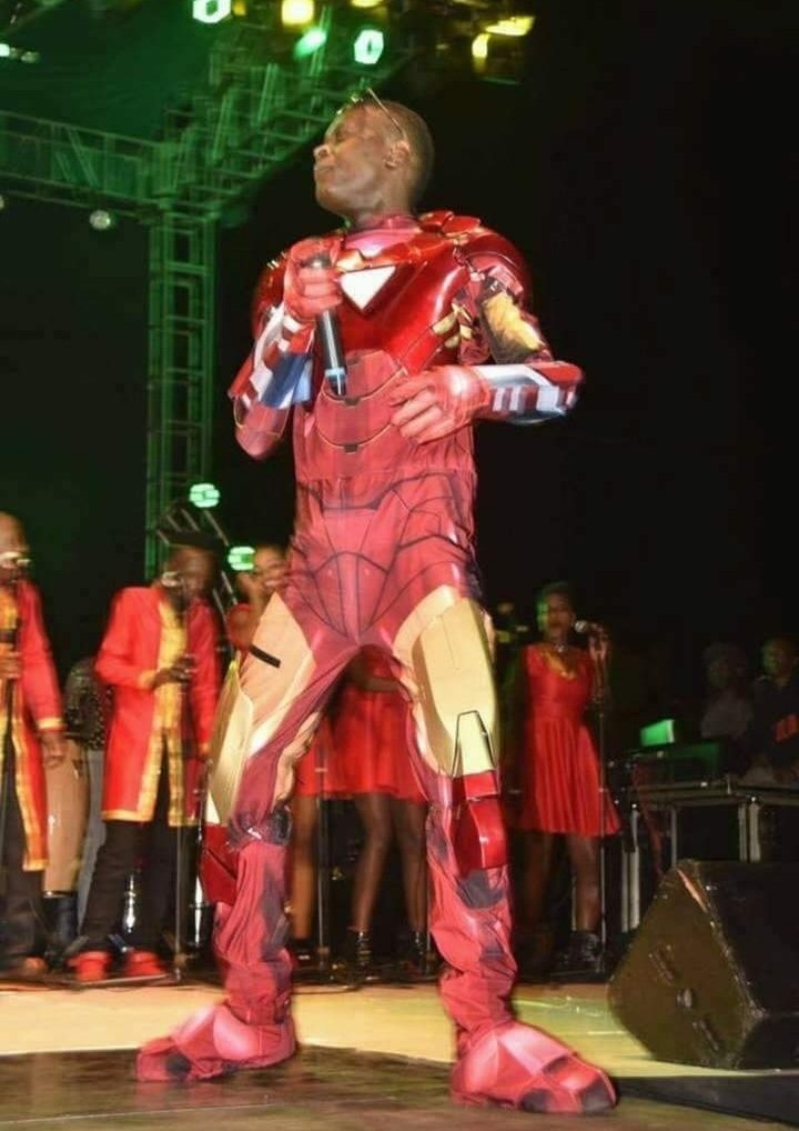 PatriqKanyomozi's tweet photo. Man City prepared for Iron Man

The Iron Man that turned up👇 https://t.co/boWYJbrhRV