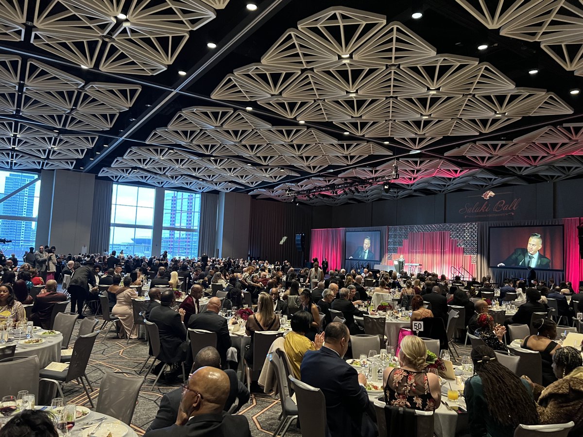 SESEvents's tweet image. SES is honored to have executed three events in one week,  starting with CBOF56 and ending with SIU Saluki Ball. Also, we executed UCM Central Fill Pharmacy Tour in Calumet City. 

Again thank you to all three clients for allowing SES to be your event planners.