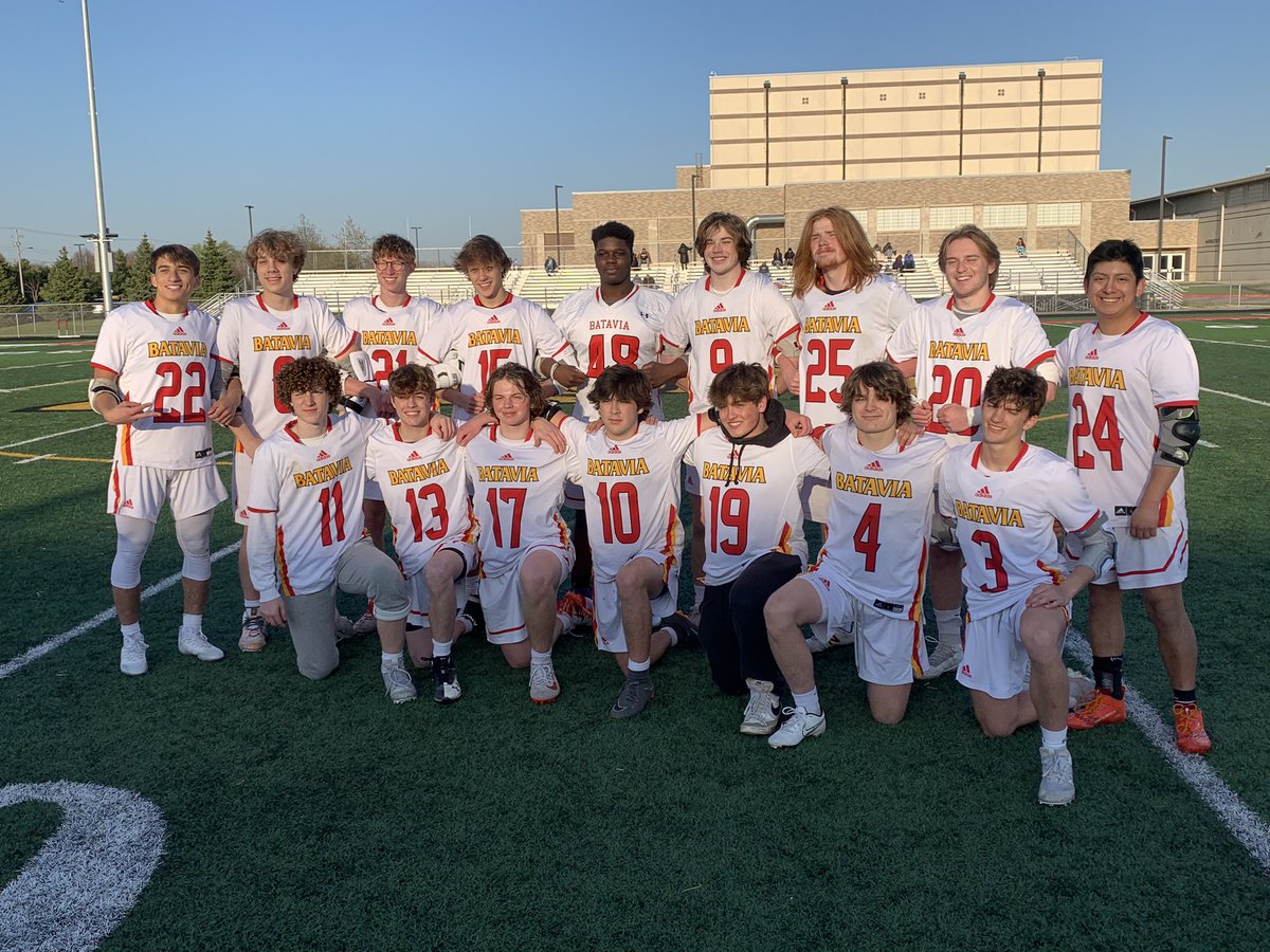 Bdogslax's tweet image. Congratulations to our Senior Class on a dominate victory over Kaneland 11-2 tonight for Senior night. Great group.