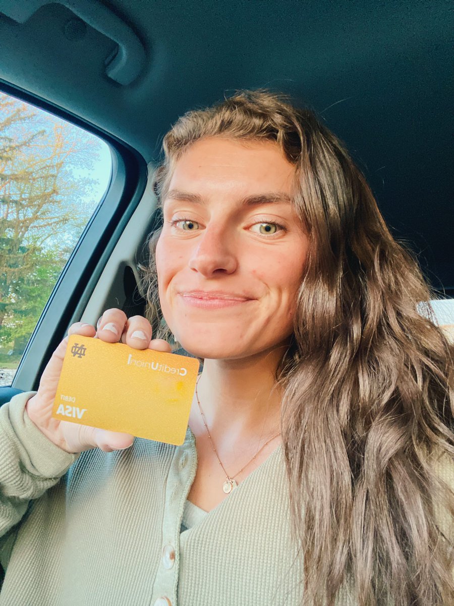 emooney3's tweet photo. Credit Union 1 is so close to campus! It is super easy to make a quick deposit or get cash when I’m running errands. My sweet Fighting Irish debit card came in the mail today:-).#CU1Irish #ad https://t.co/N9nd9iYJo5